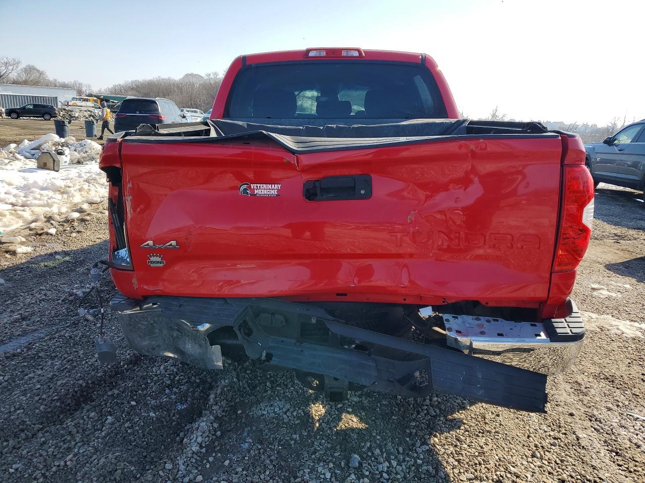 2016 Toyota Tundra Crewmax Sr5 - Фото 6