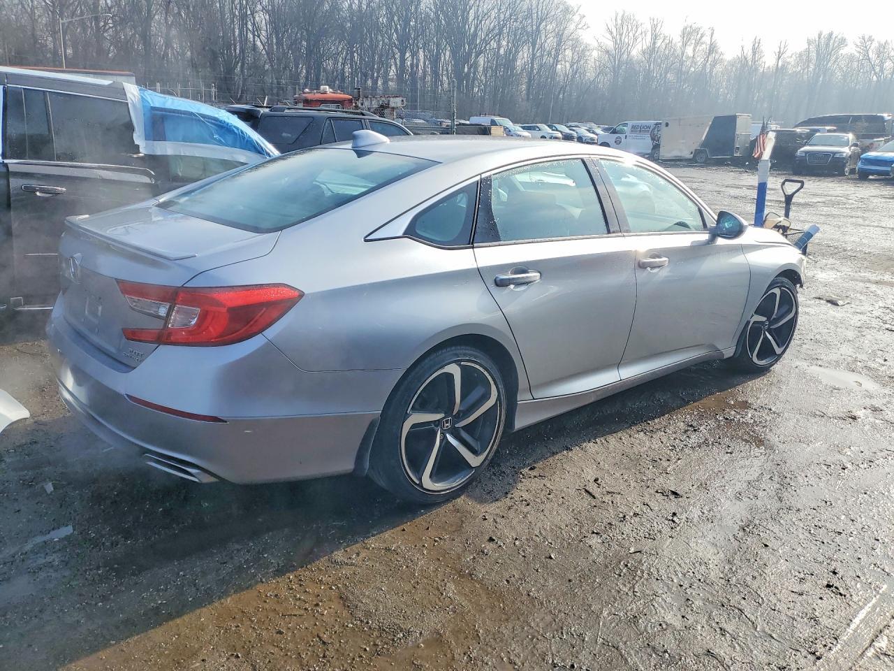 2020 Honda Accord Sport - Image 3