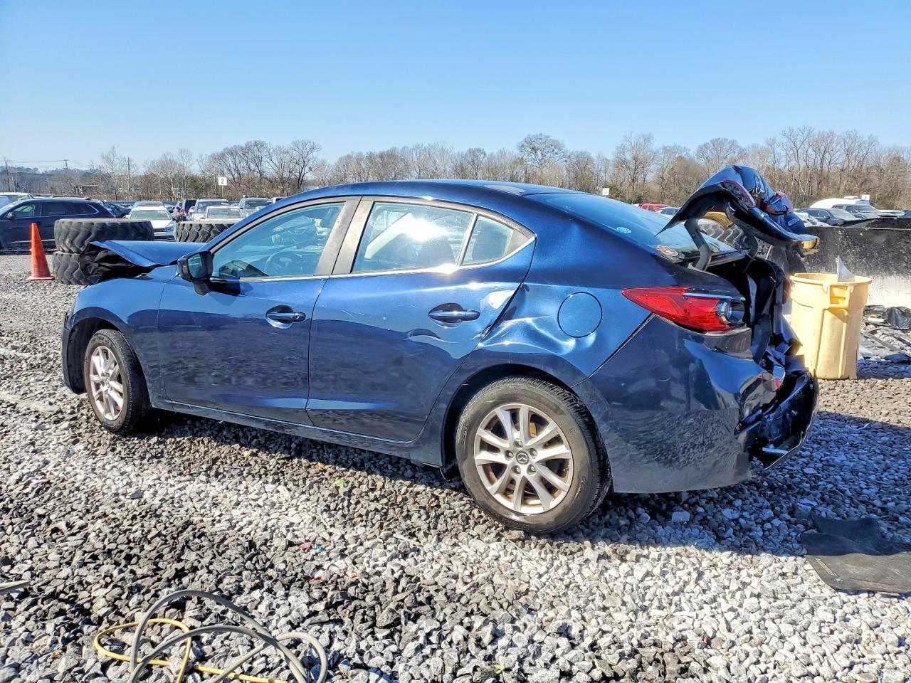 2016 Mazda 3 Sport - Image 2