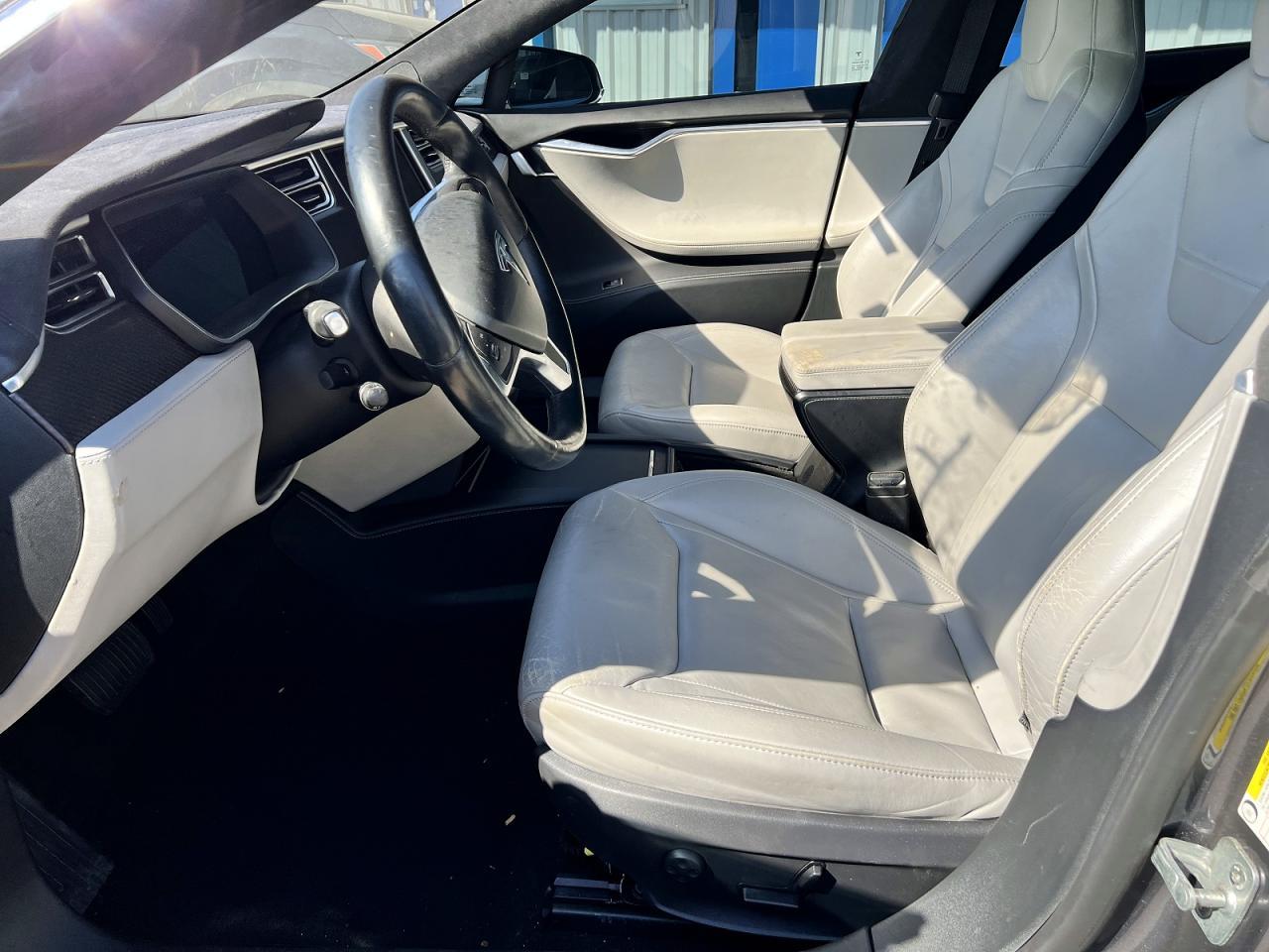 2016 Tesla Model S - Image 7