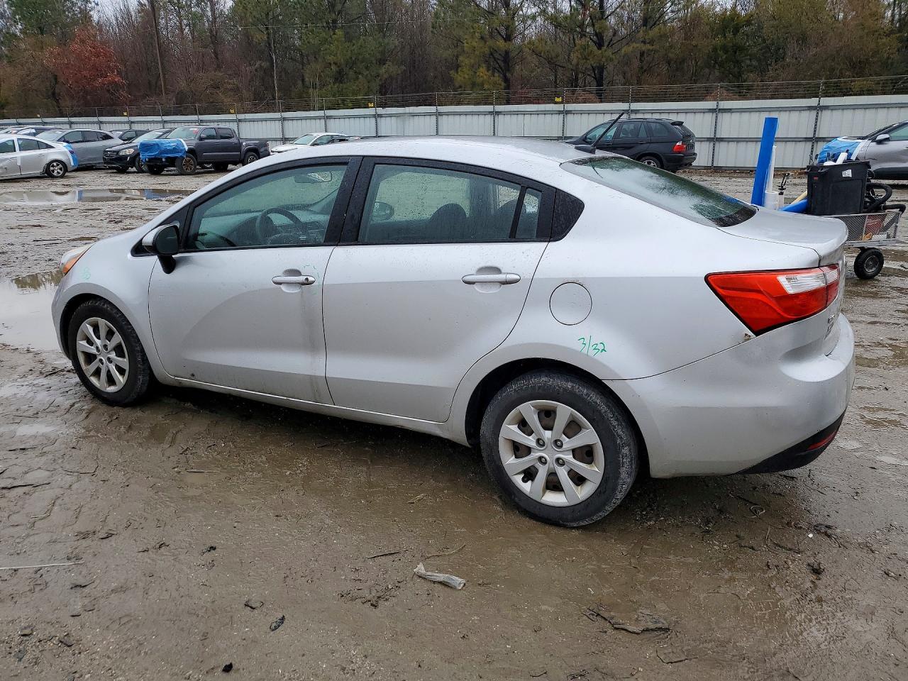 2013 Kia Rio Lx - Фото 2