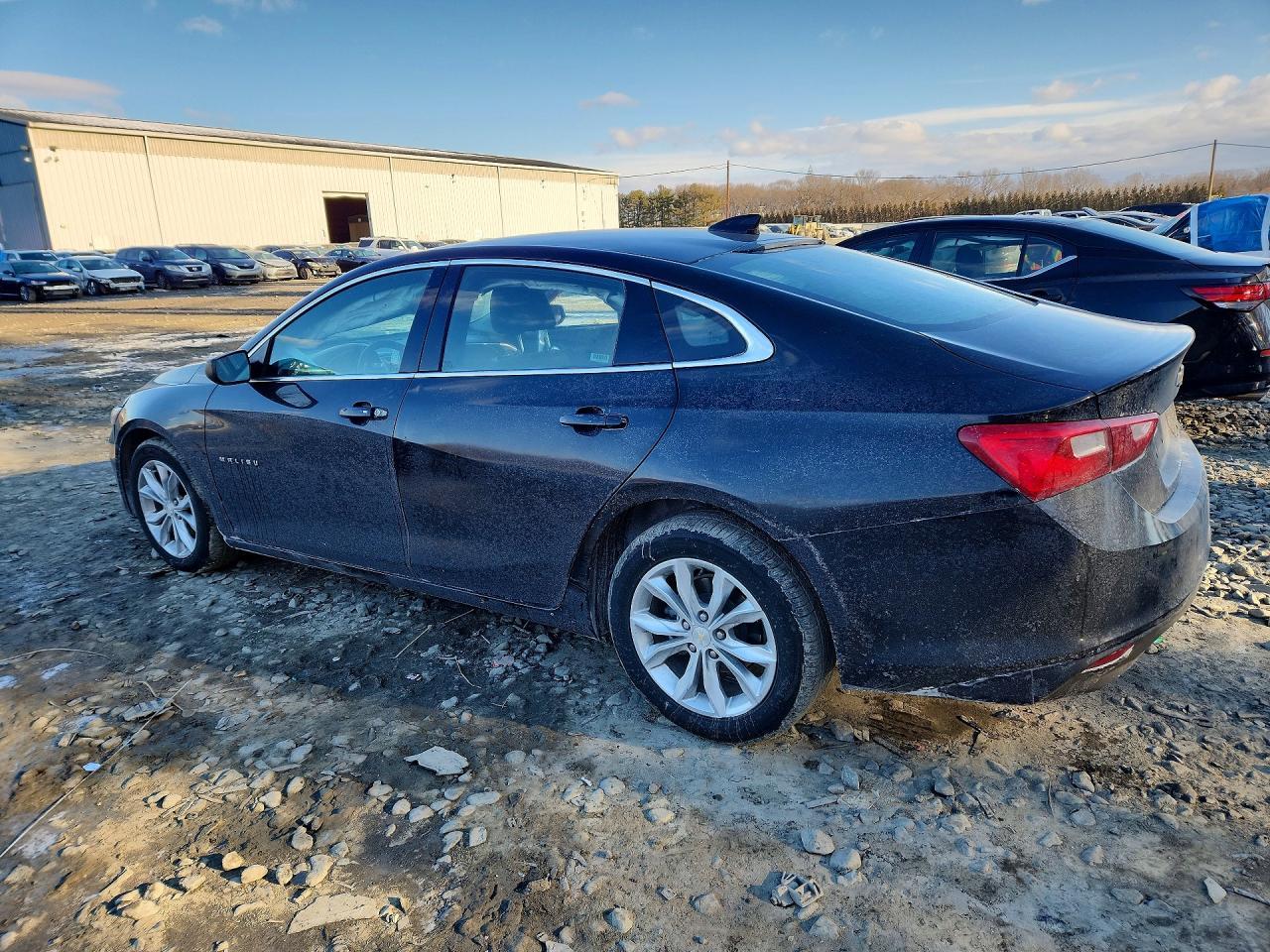 2023 Chevrolet Malibu Lt - Image 2