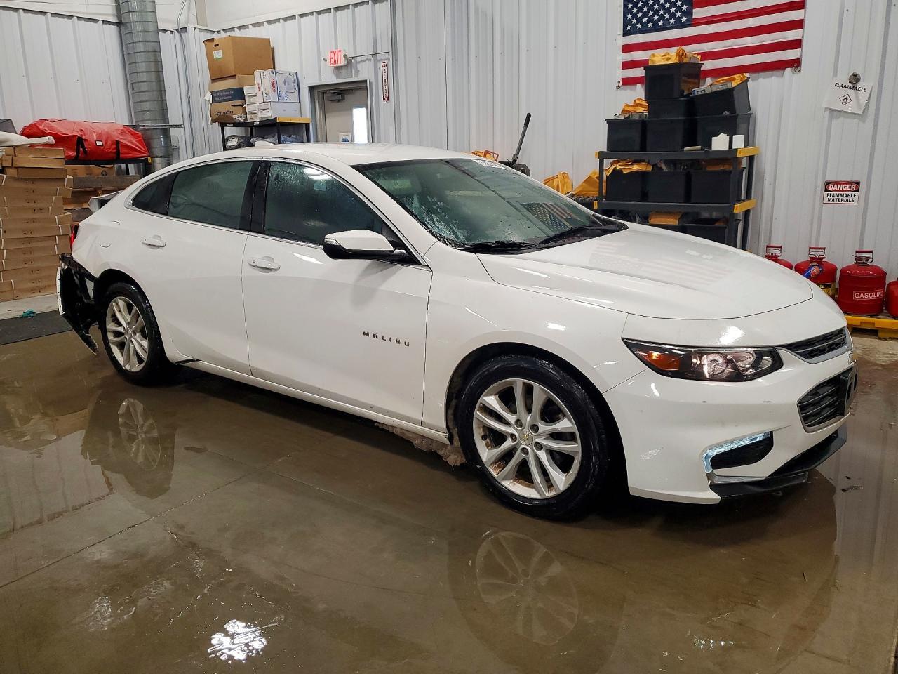2018 Chevrolet Malibu Lt - Image 4