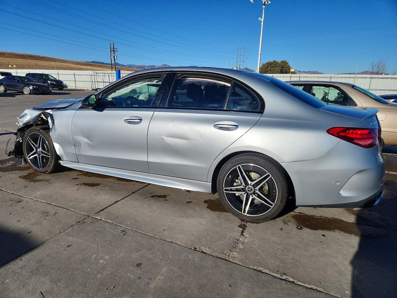 2024 Mercedes-Benz C 300 4Matic - Фото 2