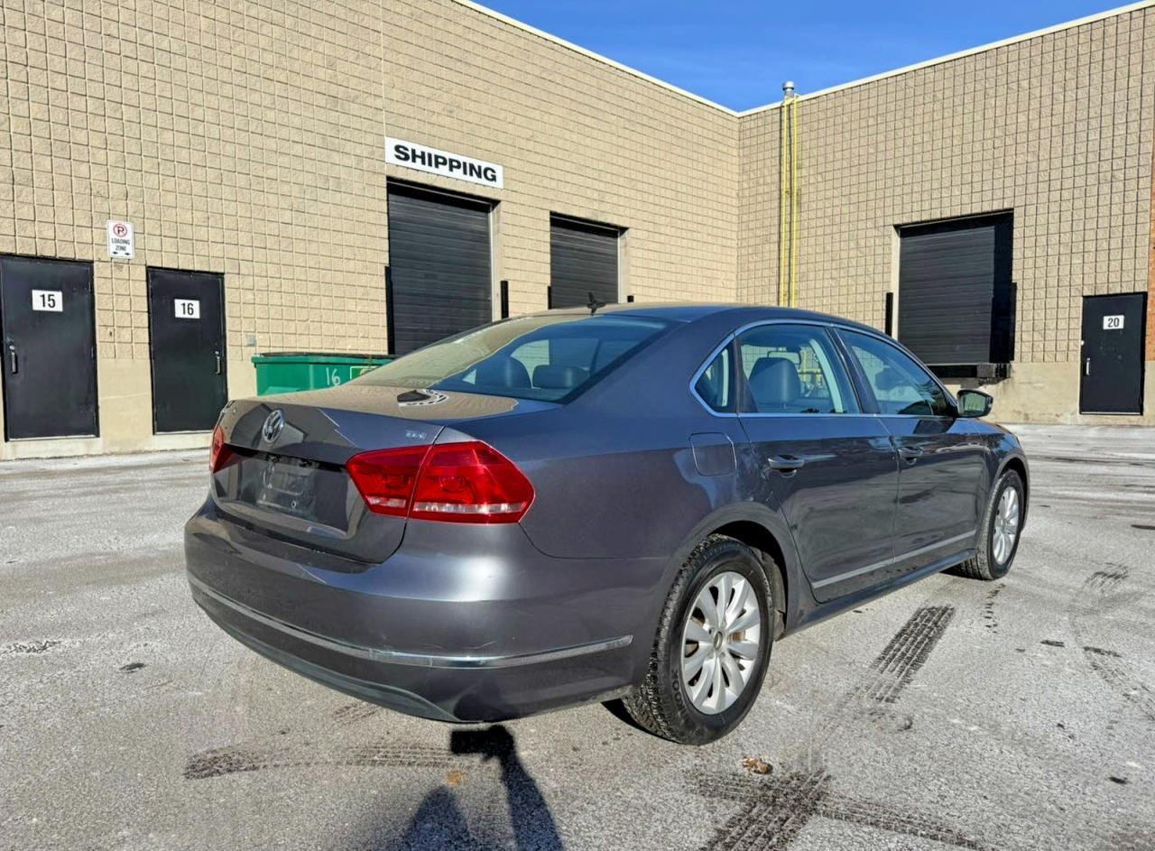2014 Volkswagen Passat S - Image 4