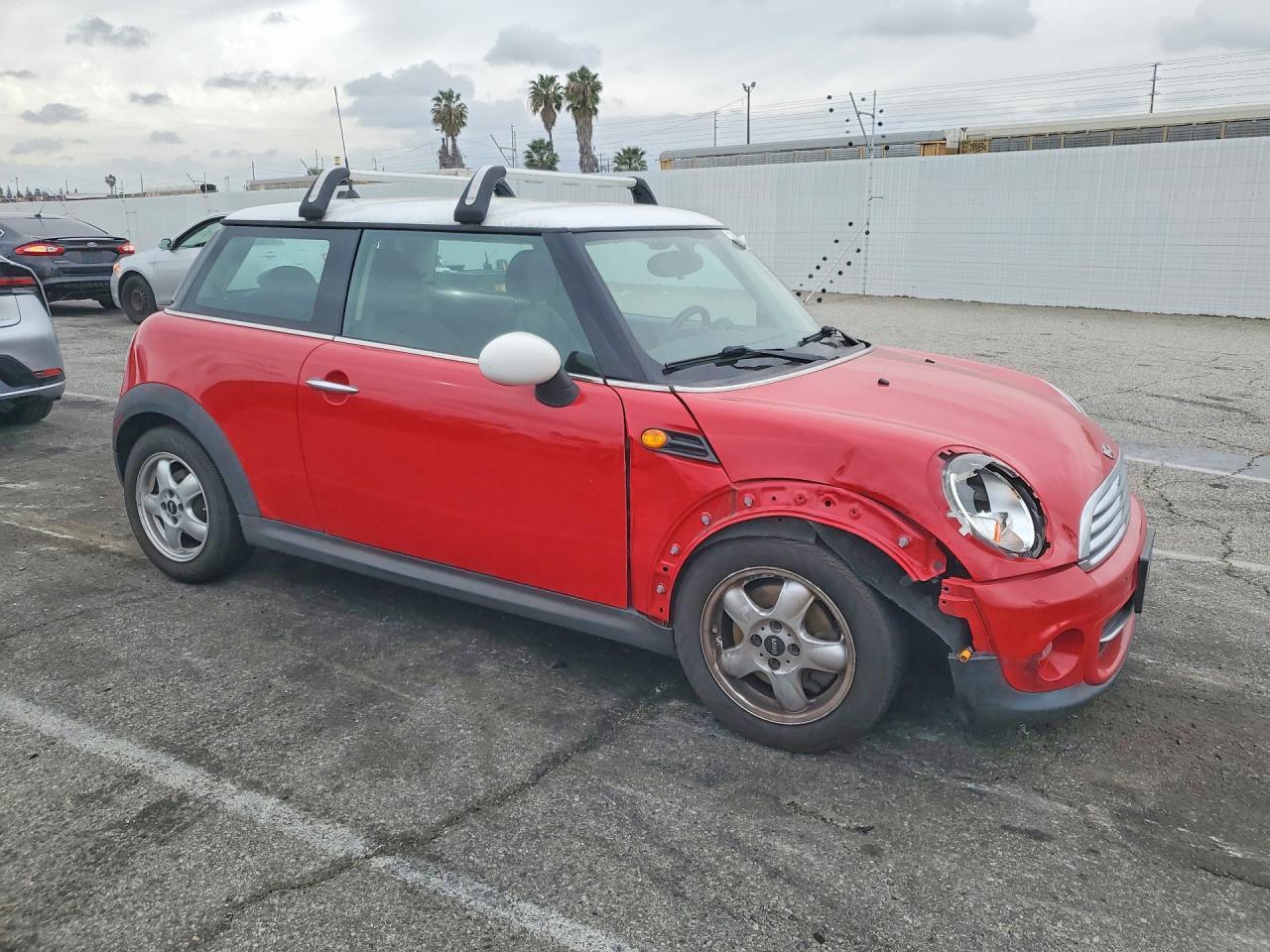 2011 Mini Cooper - Image 4