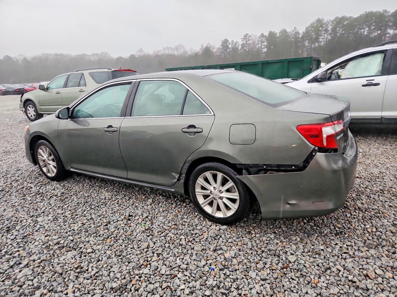 2012 Toyota Camry Xle - Фото 2