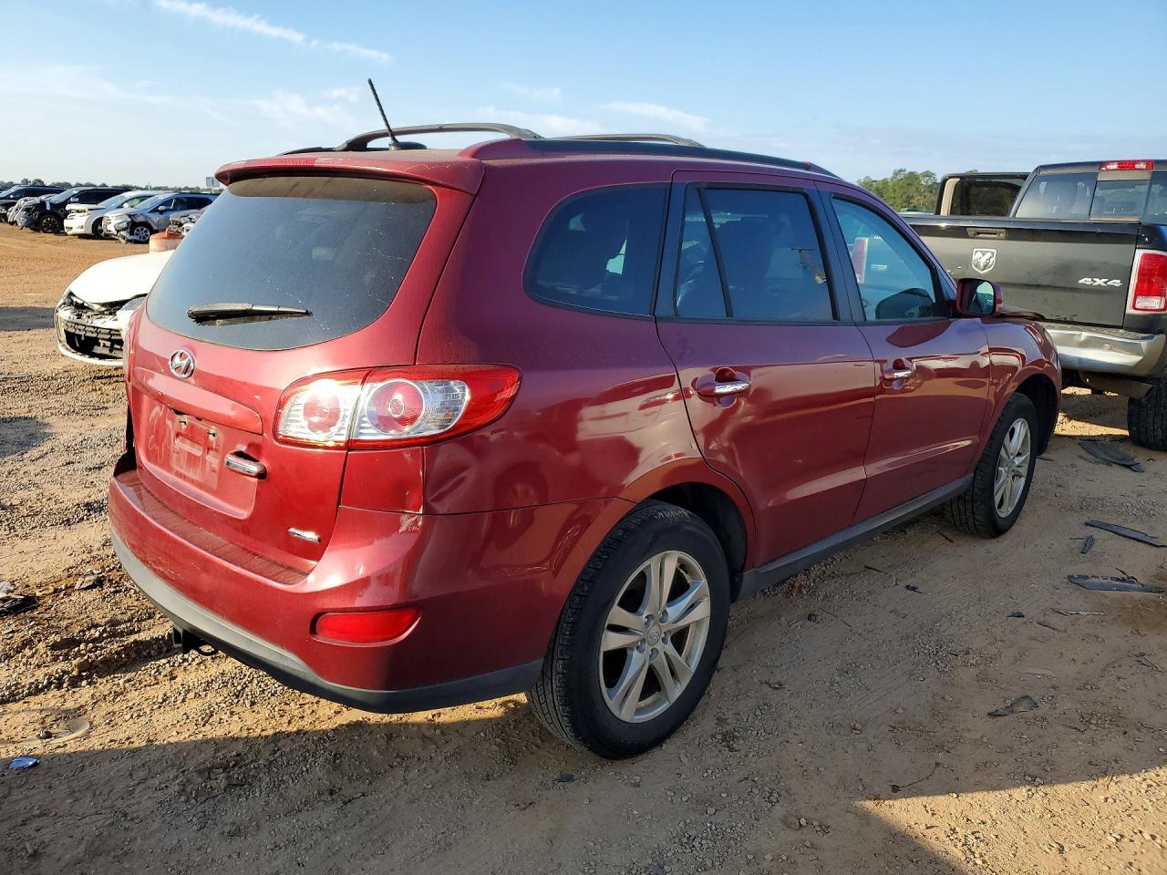 2012 Hyundai Santa Fe Limited - Image 3