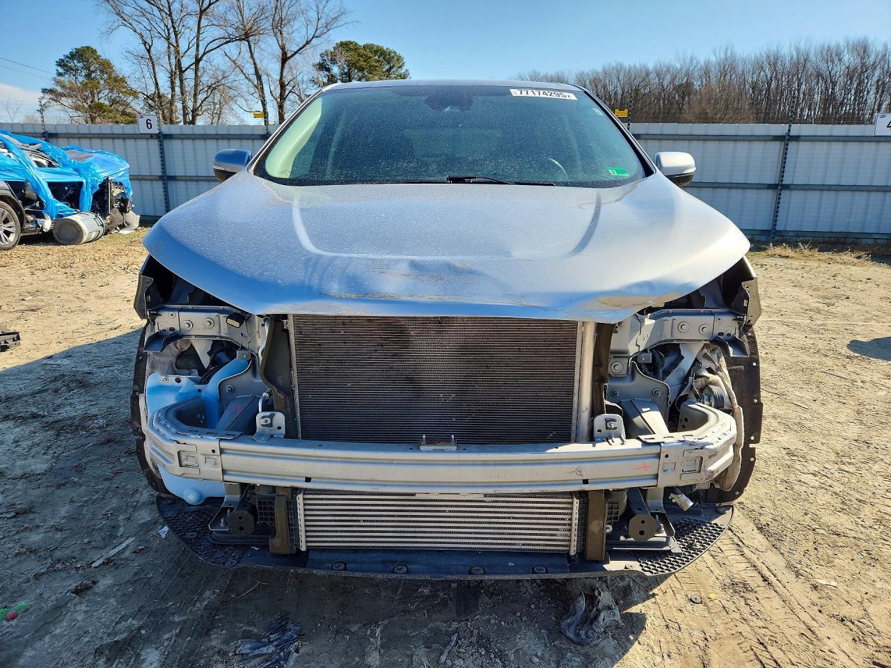 2022 Ford Edge Titanium - Image 5