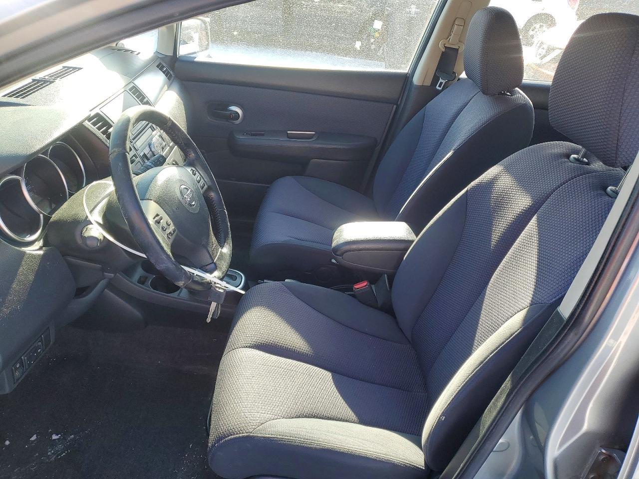 2008 Nissan Versa S - Фото 7