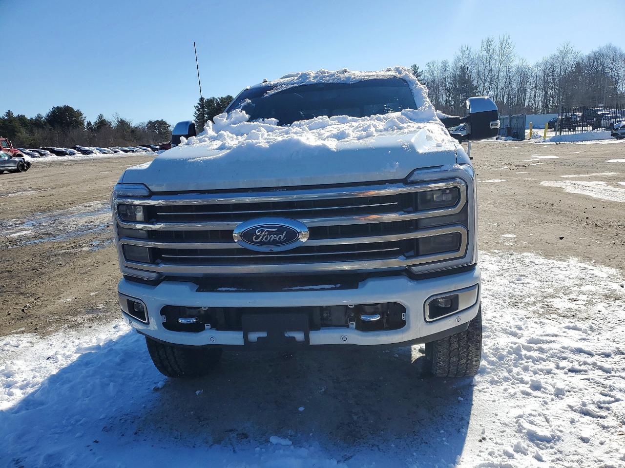 2024 Ford F350 Super Duty - Image 5