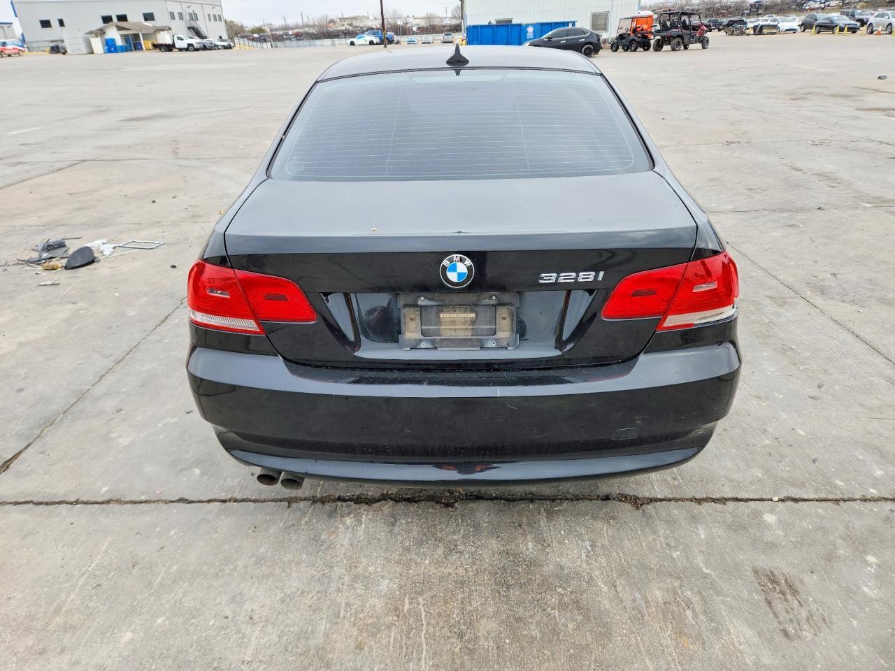 2007 BMW 328 I - Image 6