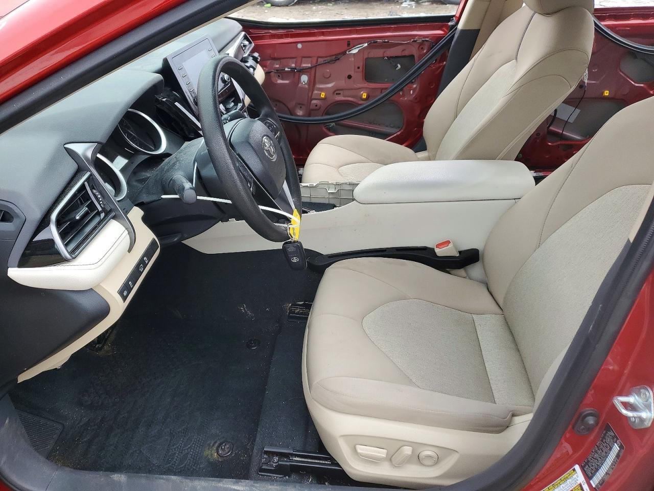 2023 Toyota Camry Le - Image 7