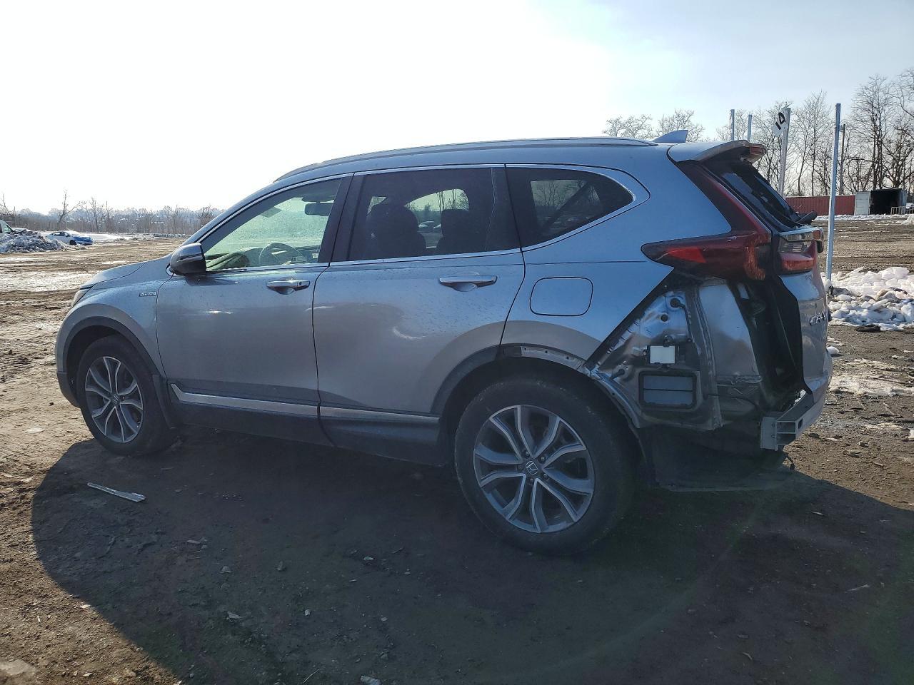 2022 Honda Cr-V Touring - Image 2