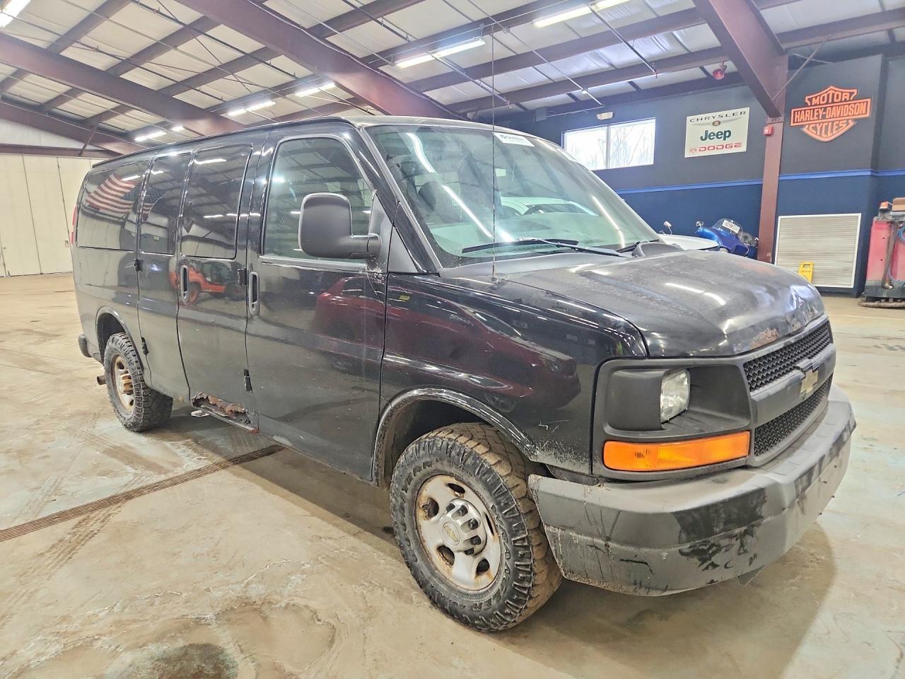 2013 Chevrolet Express G2500 Ls - Фото 4