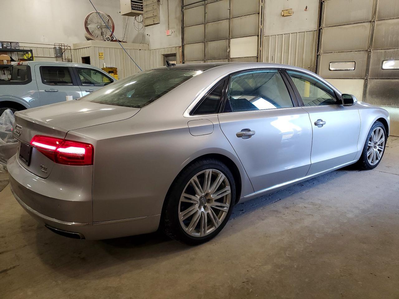 2015 Audi A8 L Quattro - Фото 3