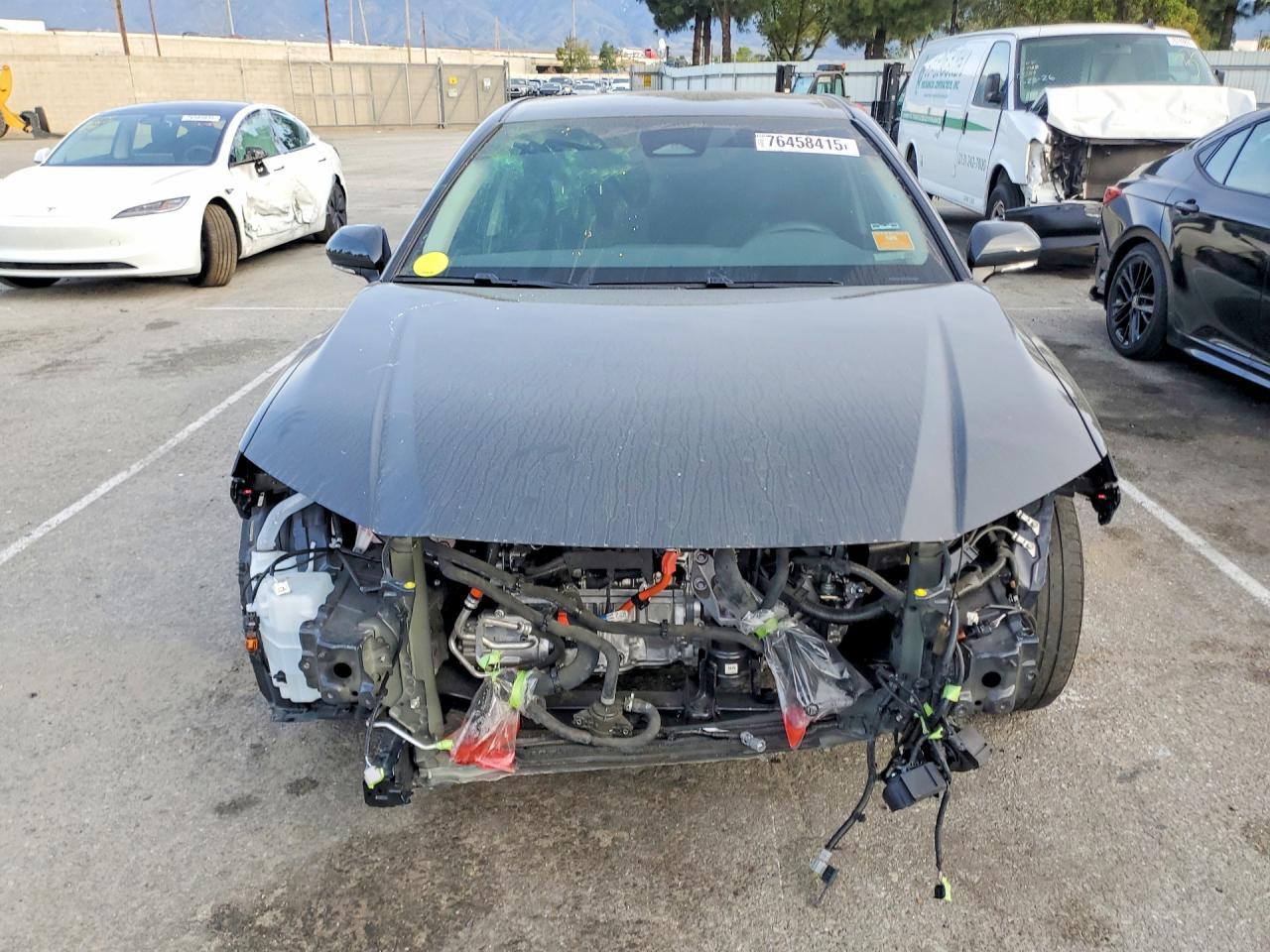 2025 Toyota Camry Xse - Фото 5