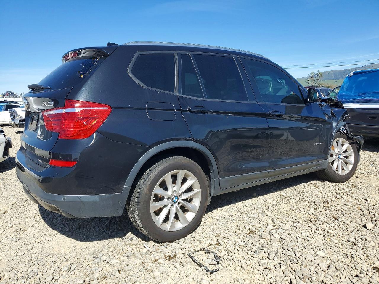 2016 BMW X3 xDrive28I - Image 3