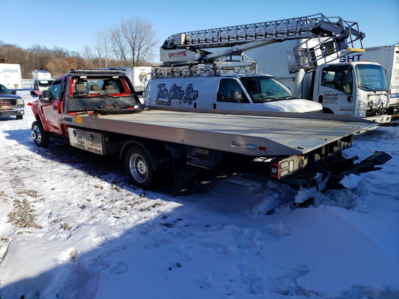 2022 Ford F550 Super Duty Rollback Truck - Фото 2