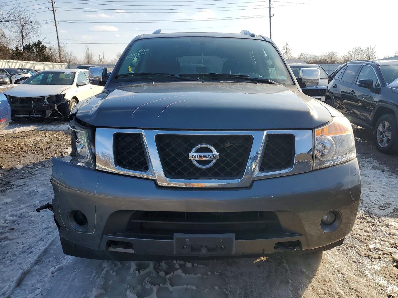 2015 Nissan Armada Sv - Image 5