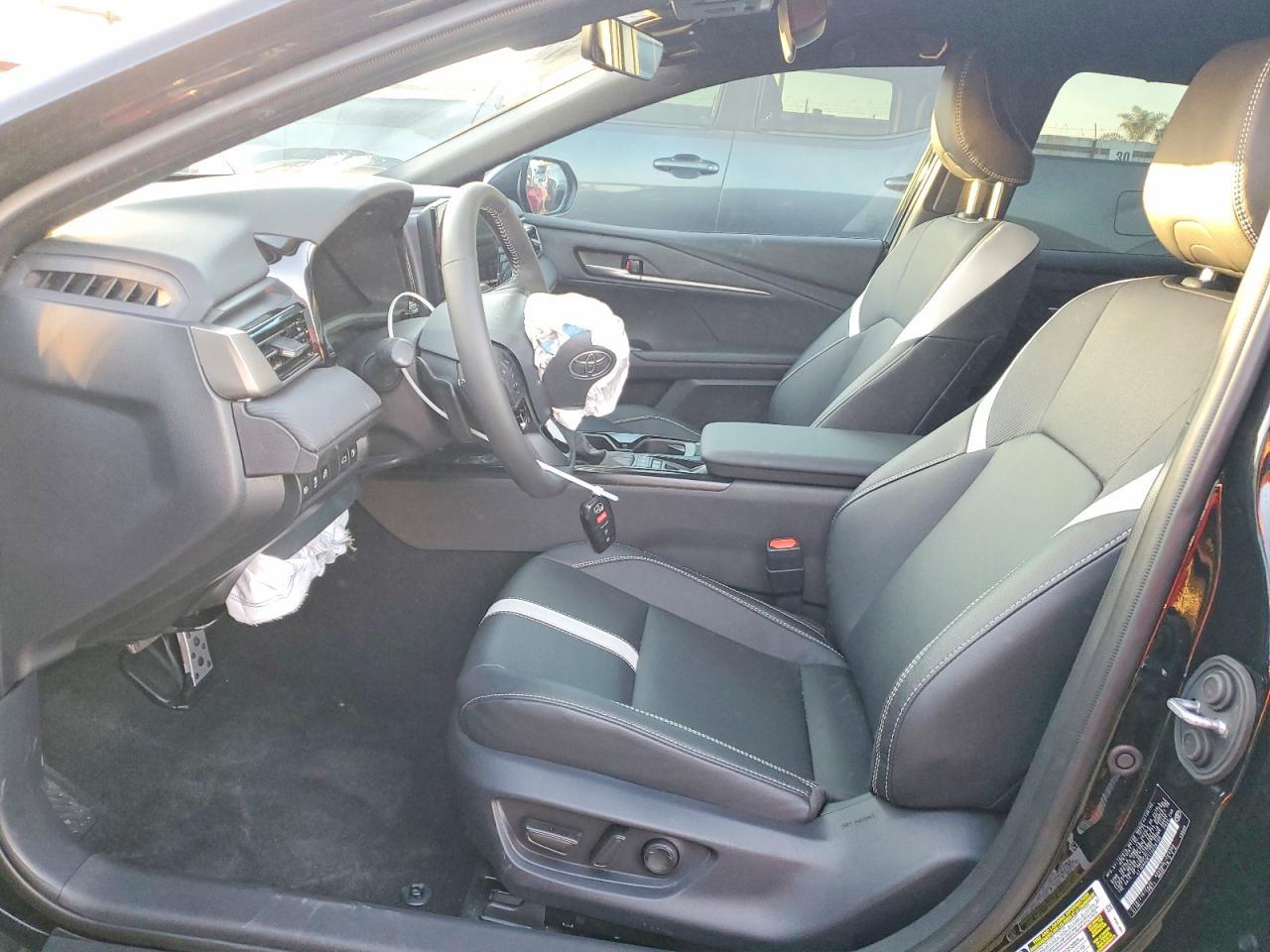 2026 Toyota Camry Xse - Фото 7