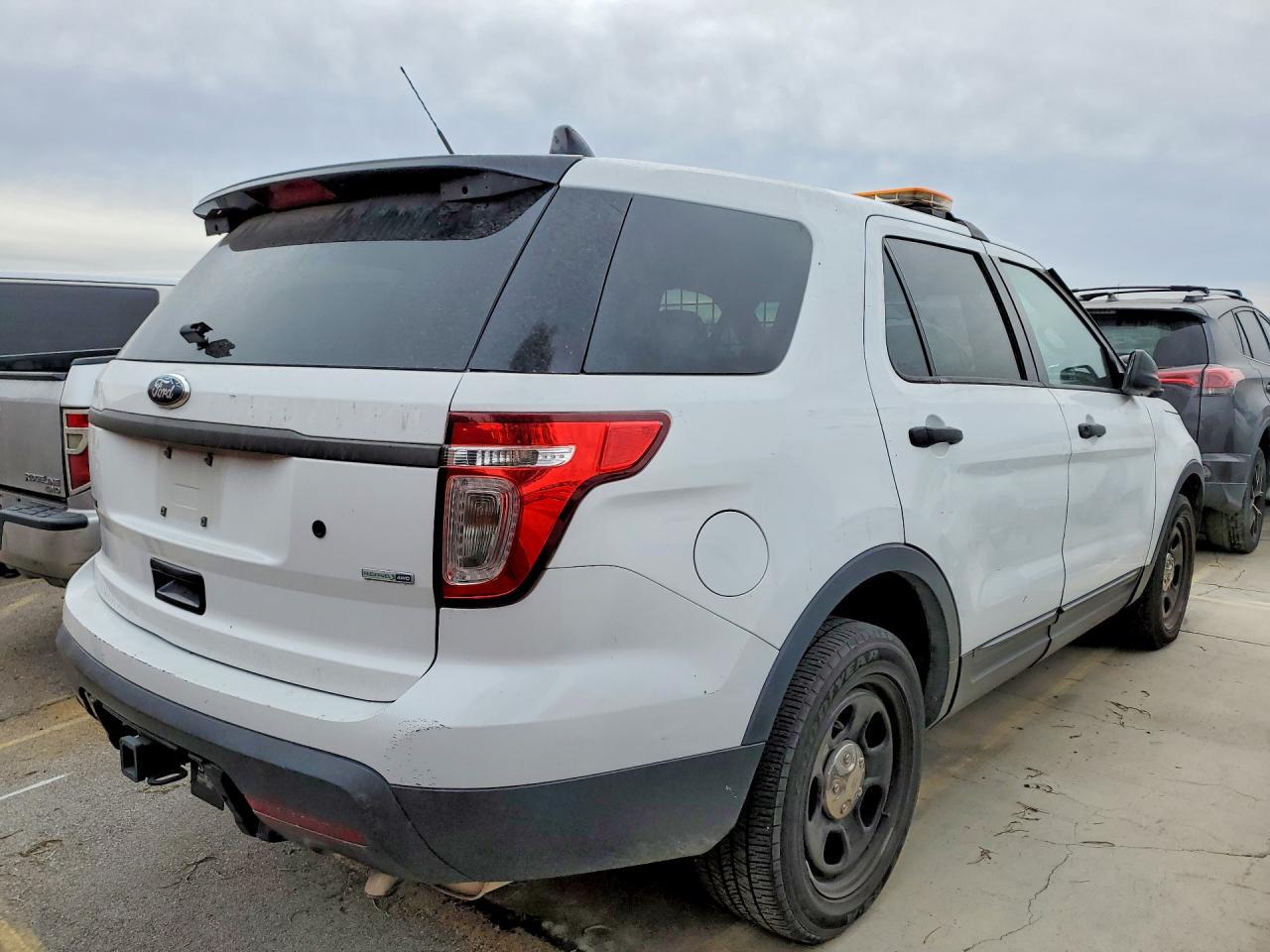 2014 Ford Explorer Police Interceptor - Image 3