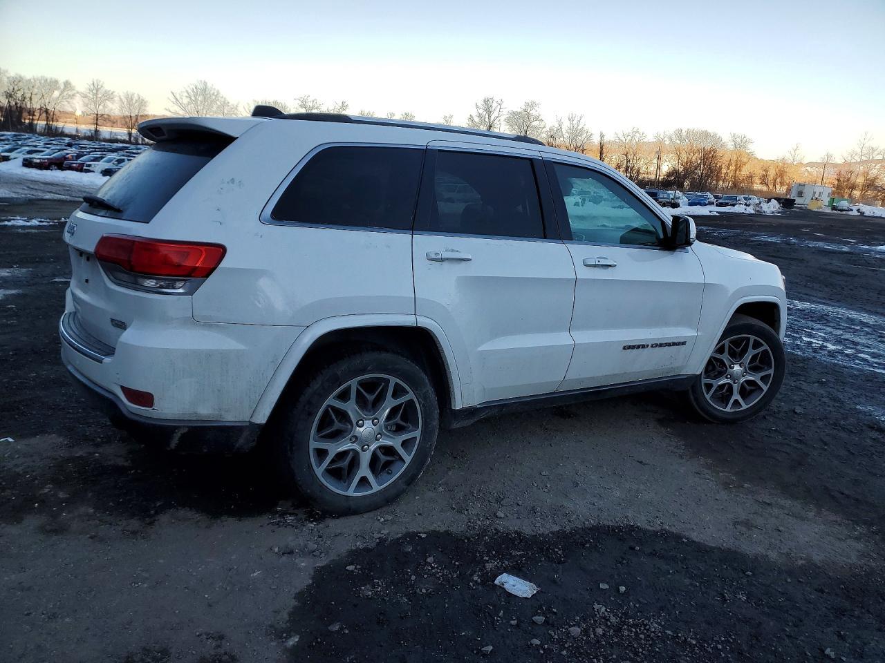 2018 Jeep Grand Cherokee Limited - Фото 3