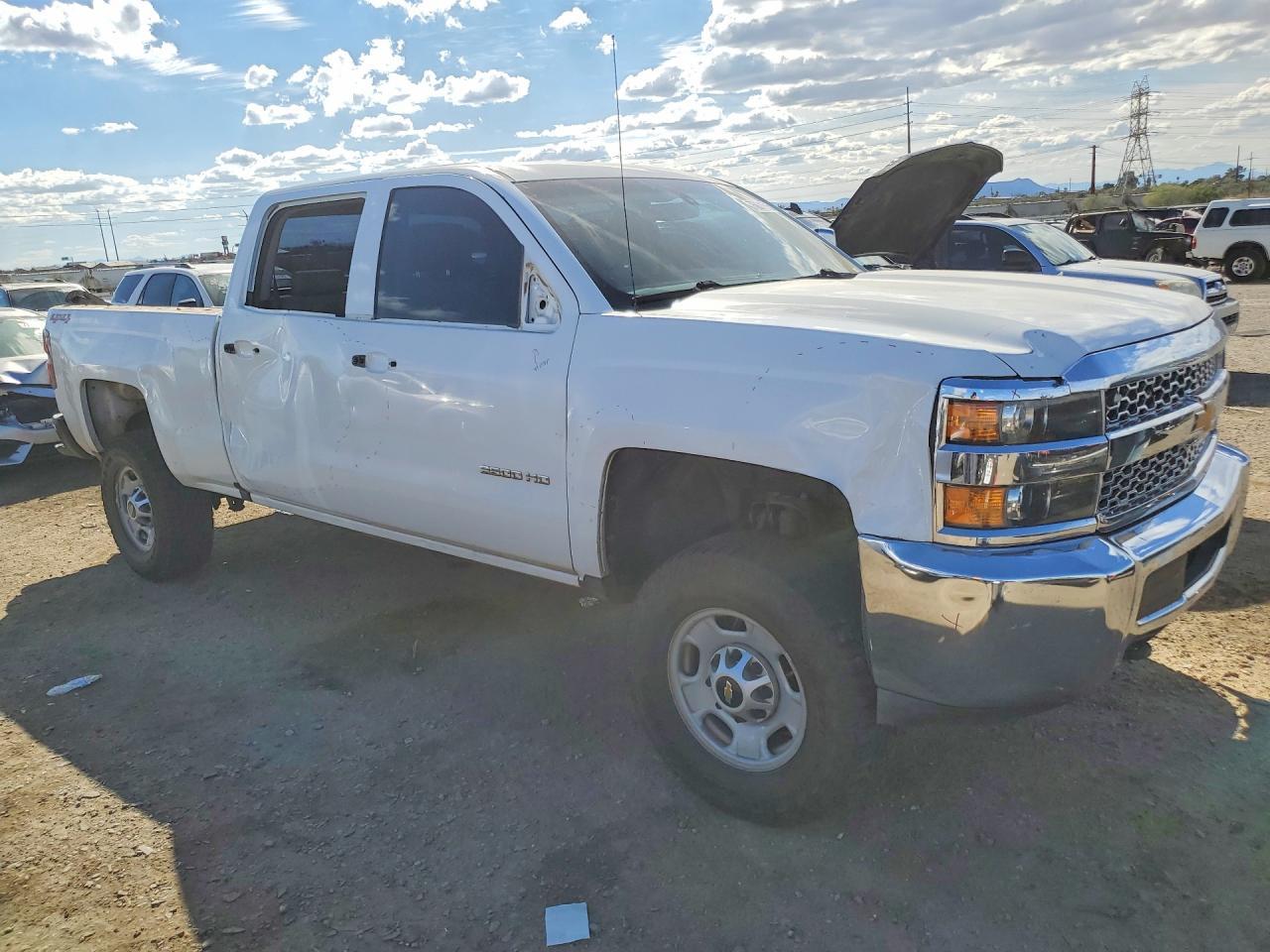 2019 Chevrolet Silverado K2500 Heavy Duty - Image 4