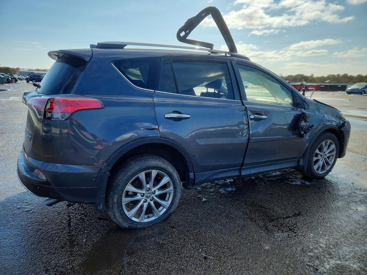 2016 Toyota Rav4 Limited - Фото 3