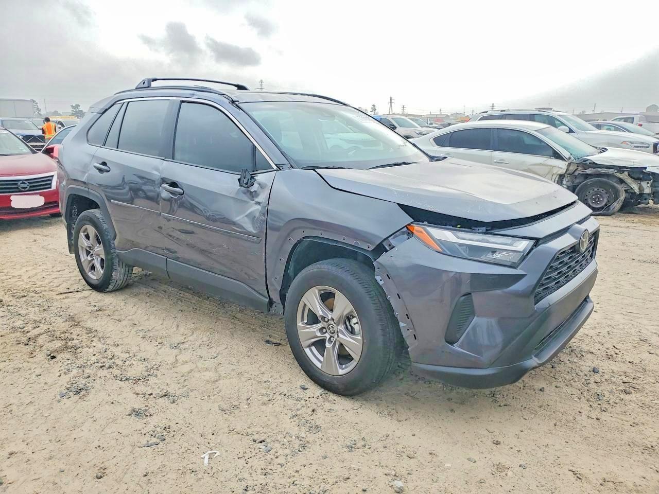 2025 Toyota Rav4 Xle - Фото 4