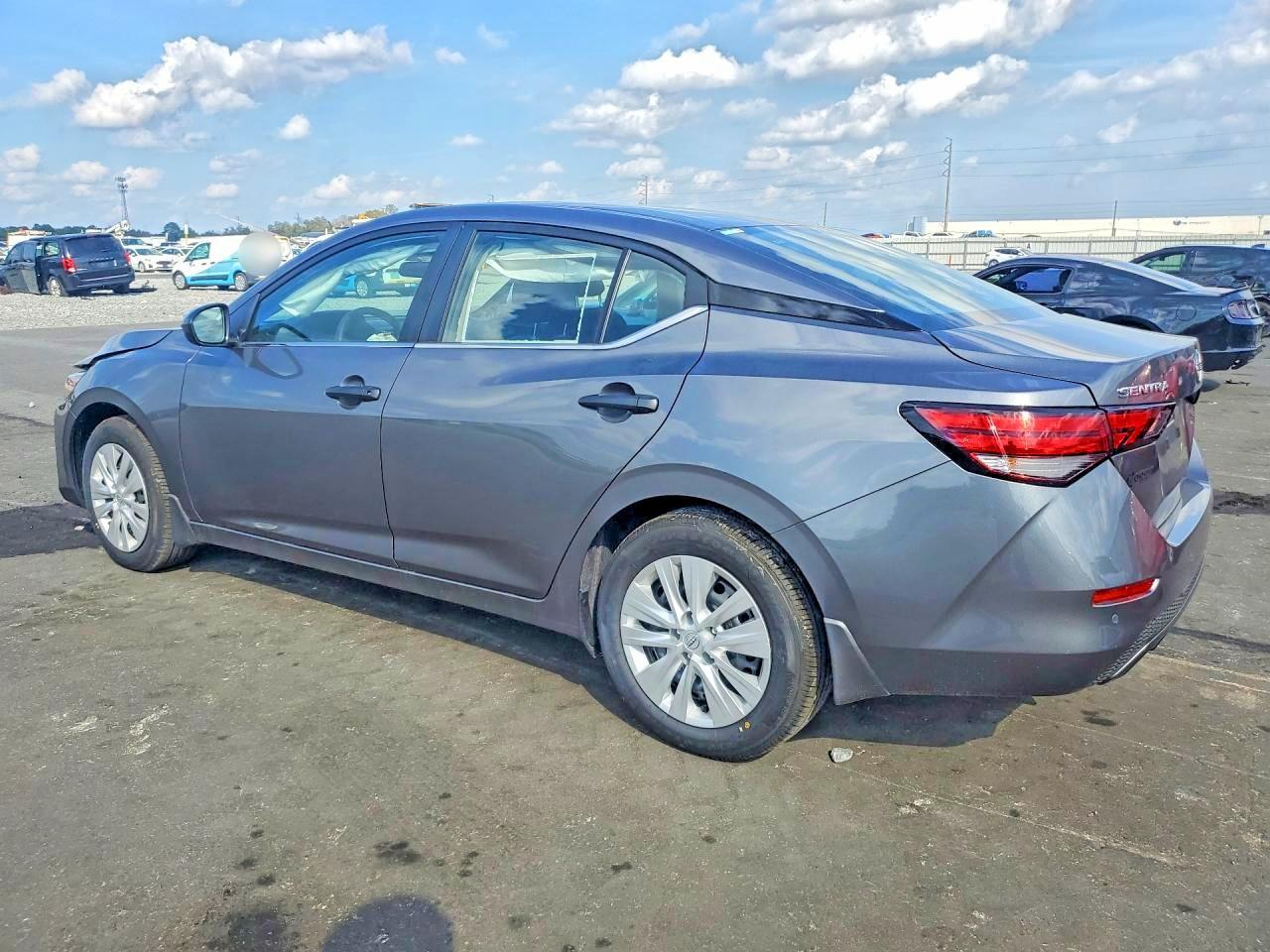 2025 Nissan Sentra S - Image 2
