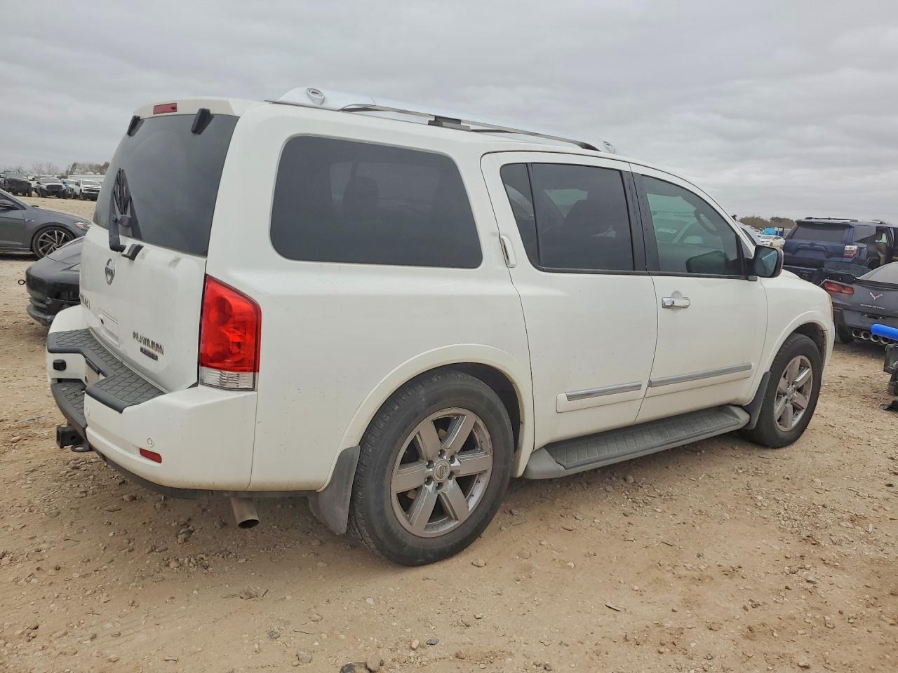 2012 Nissan Armada Sv - Фото 3