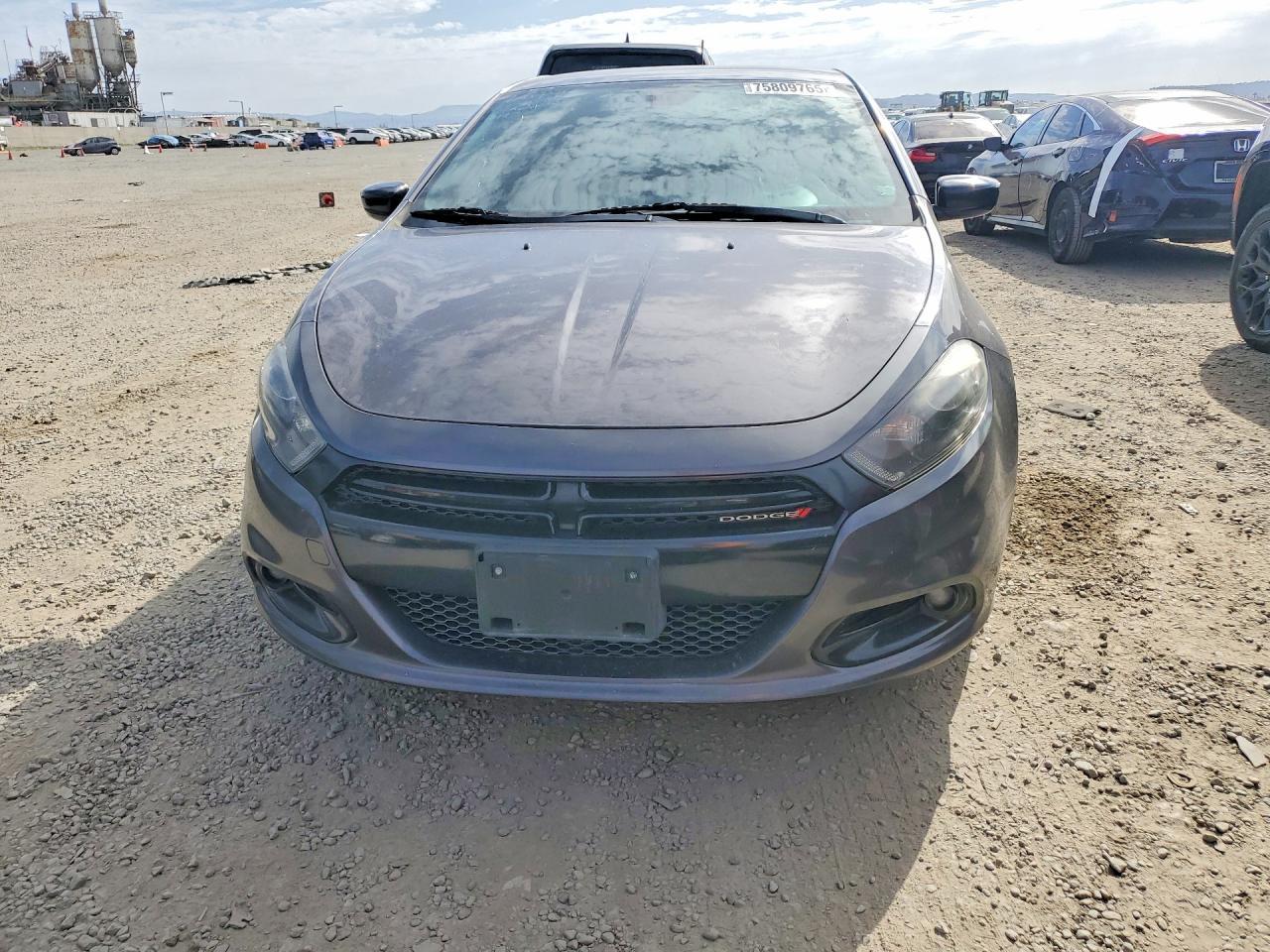 2015 Dodge Dart Sxt - Image 5