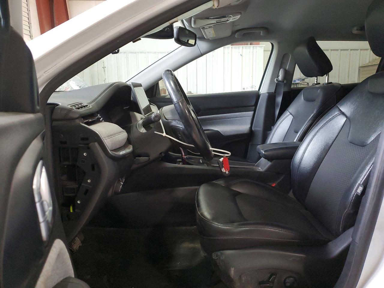 2022 Jeep Compass Latitude - Image 7