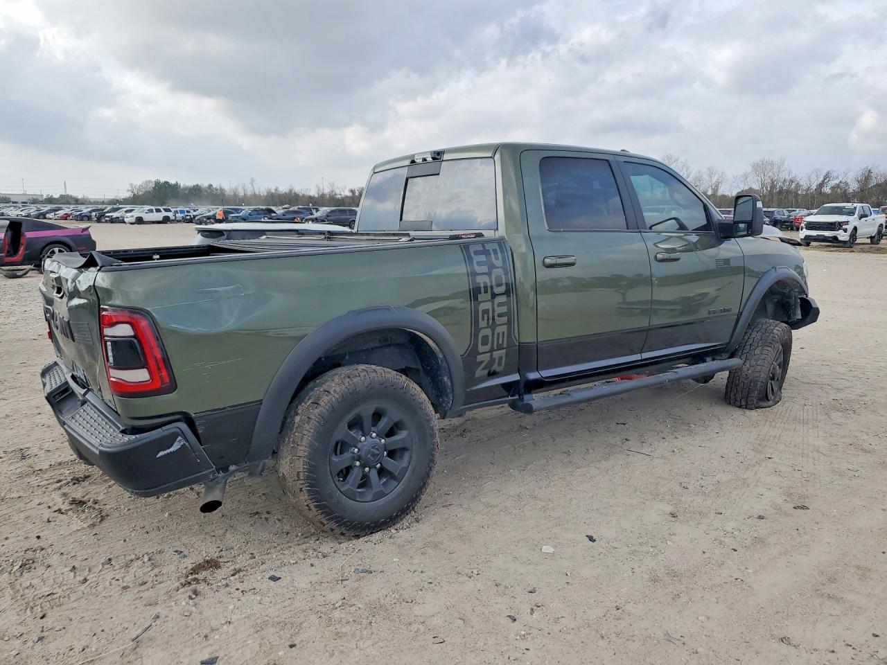 2023 Ram 2500 Powerwagon - Фото 3
