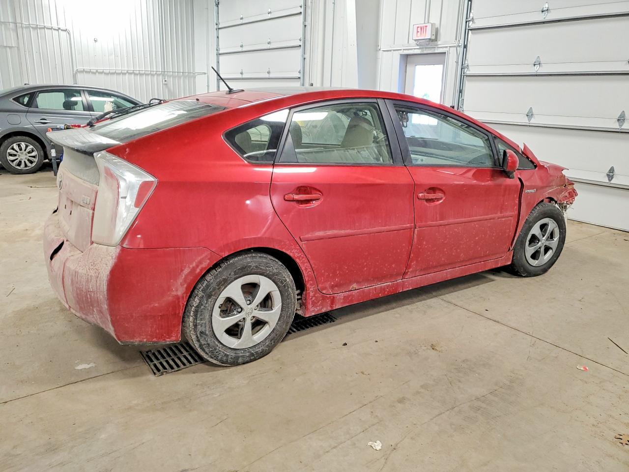 2013 Toyota Prius - Фото 3