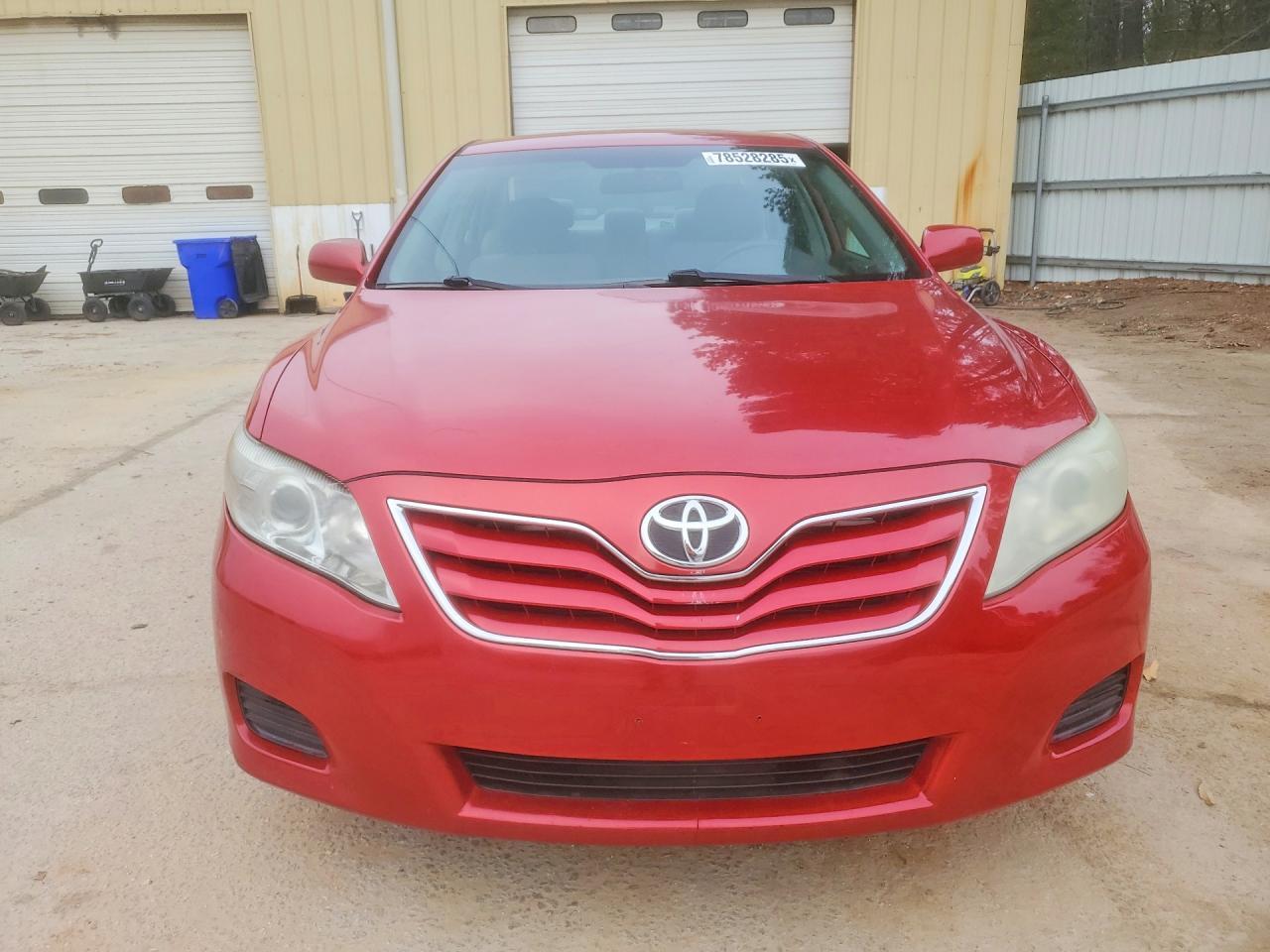 2010 Toyota Camry Base - Фото 5
