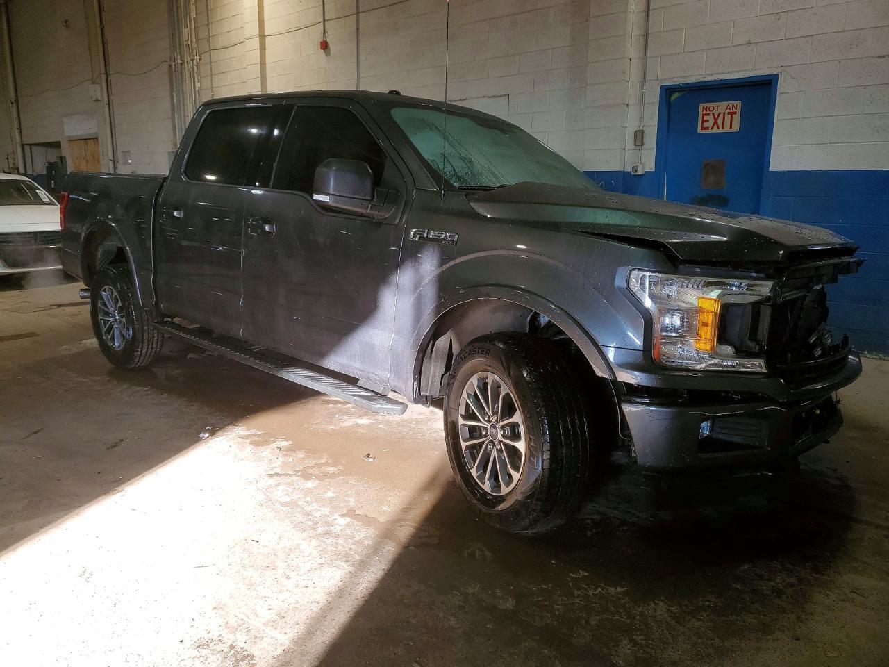 2018 Ford F150 Supercrew - Фото 4