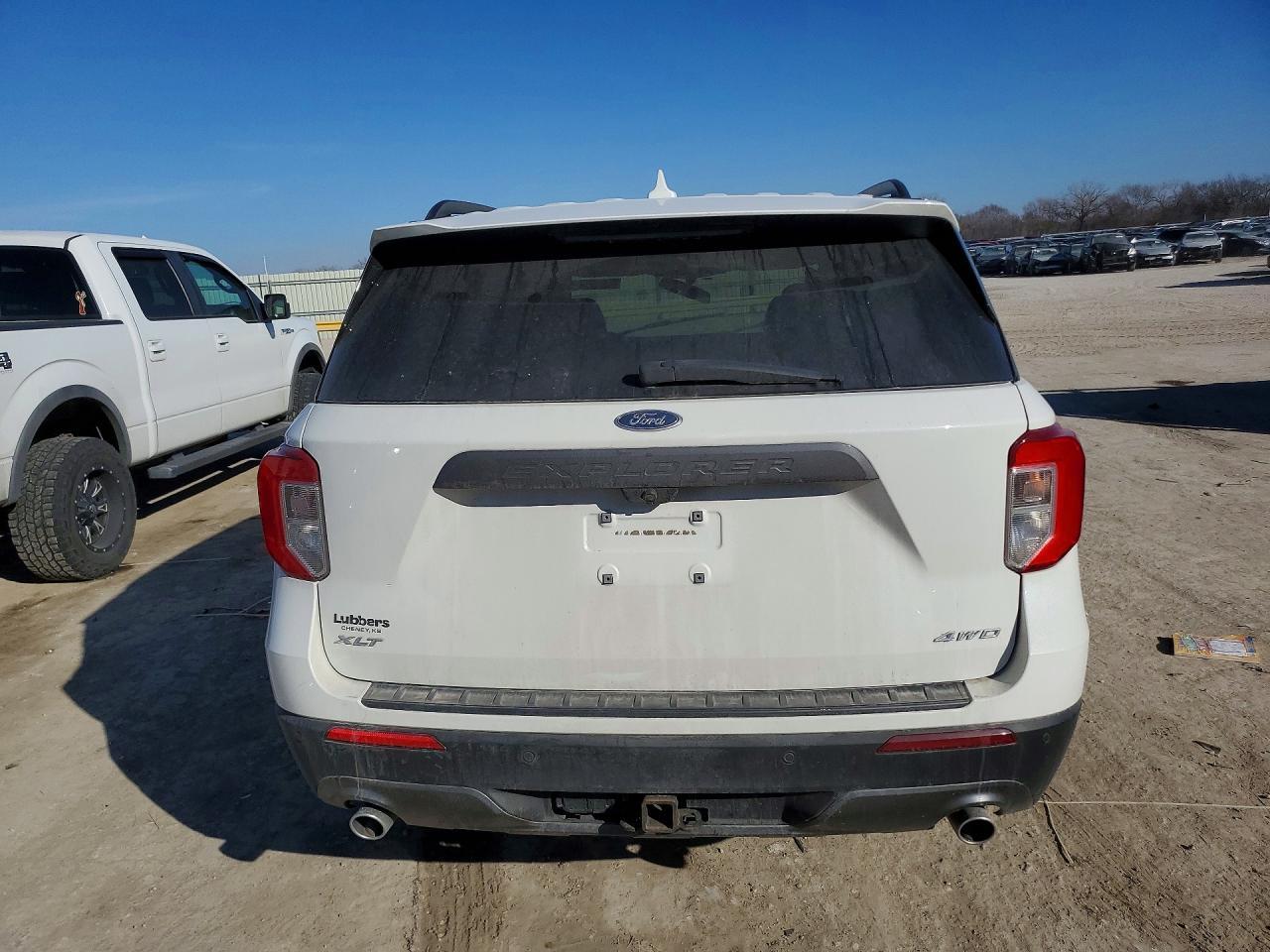 2022 Ford Explorer Xlt - Фото 6