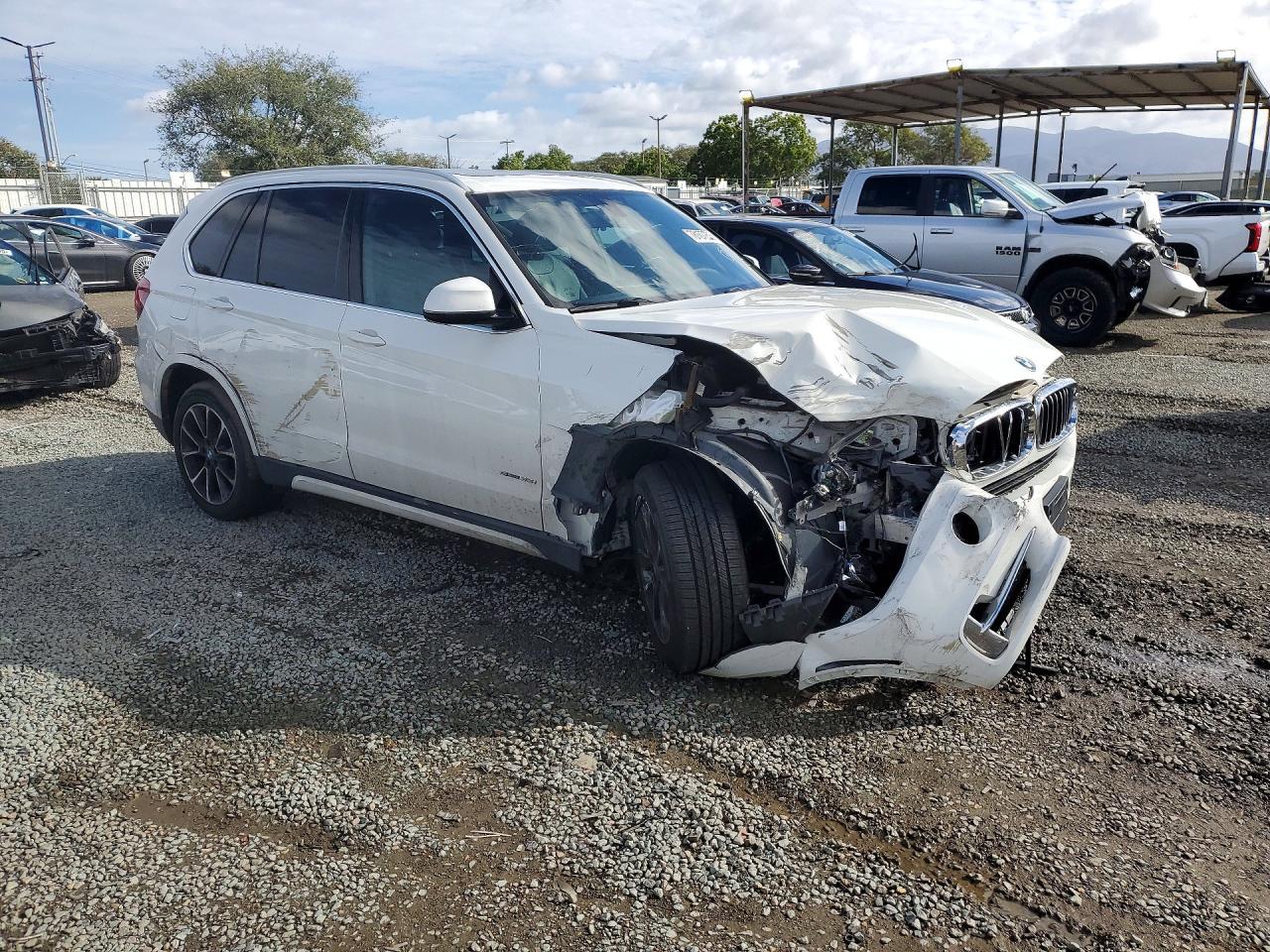 2017 BMW X5 Sdrive35I - Фото 4