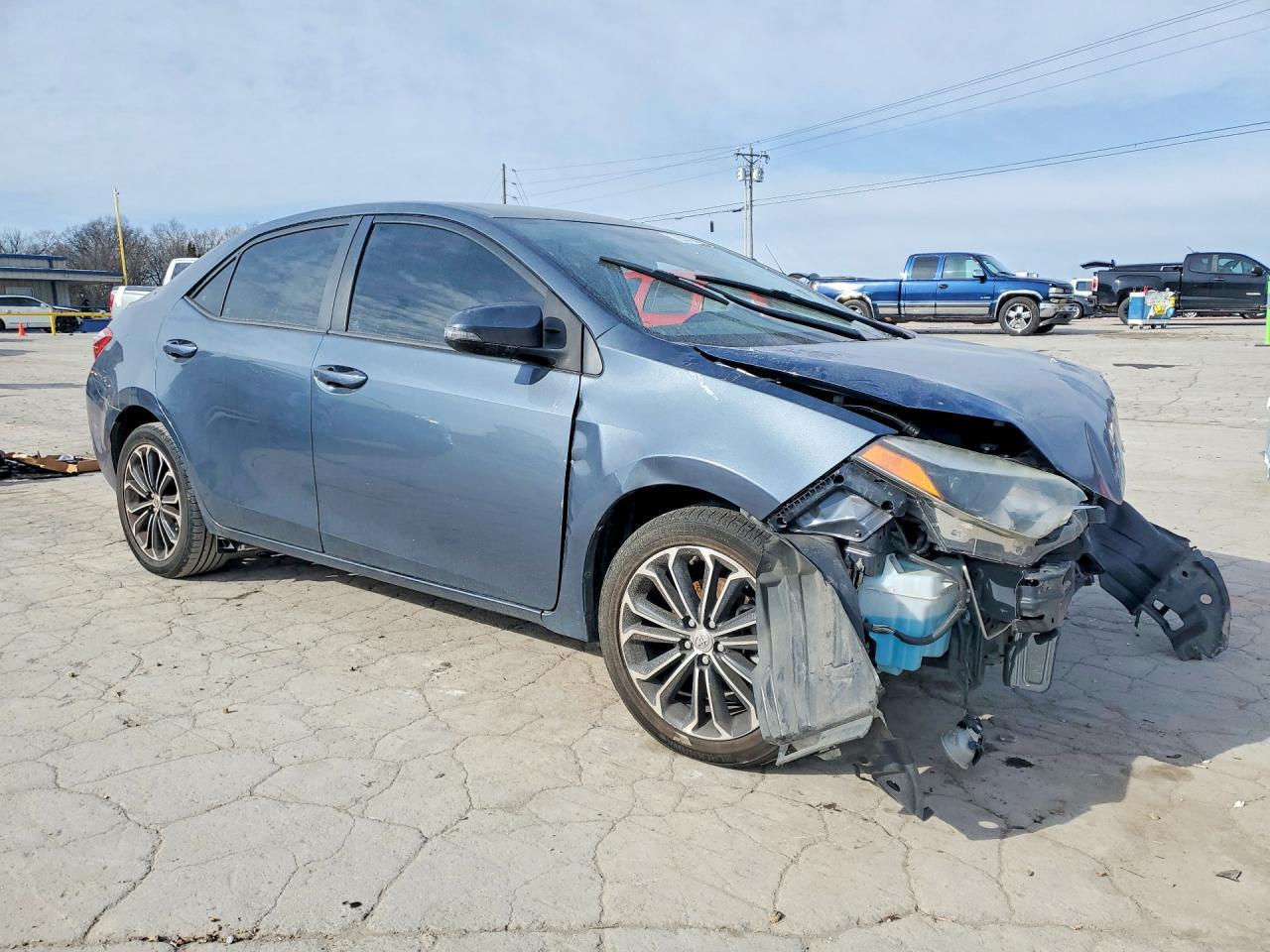 2014 Toyota Corolla S Plus - Фото 4
