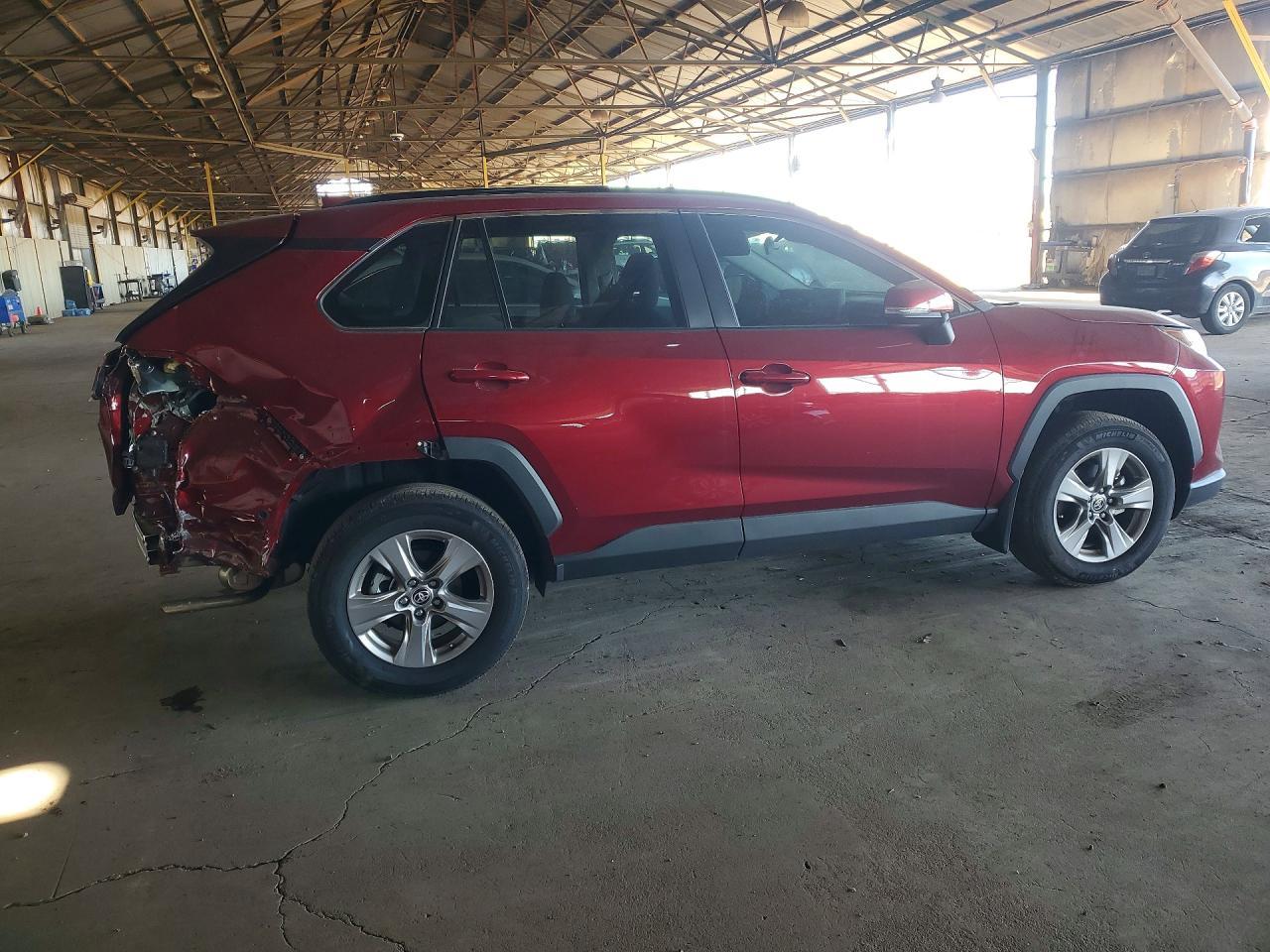 2025 Toyota Rav4 Xle - Image 3