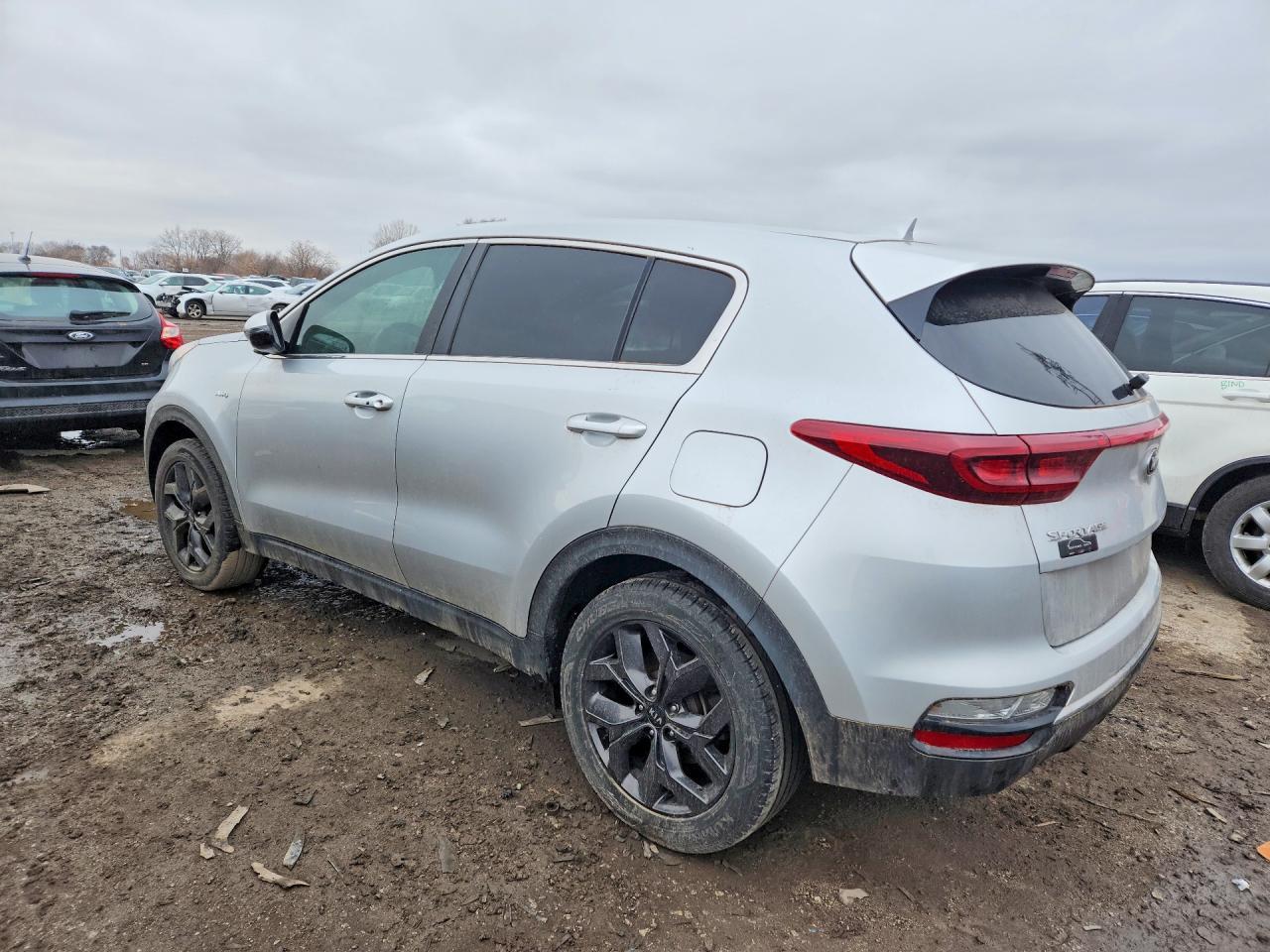 2022 Kia Sportage Lx - Image 2