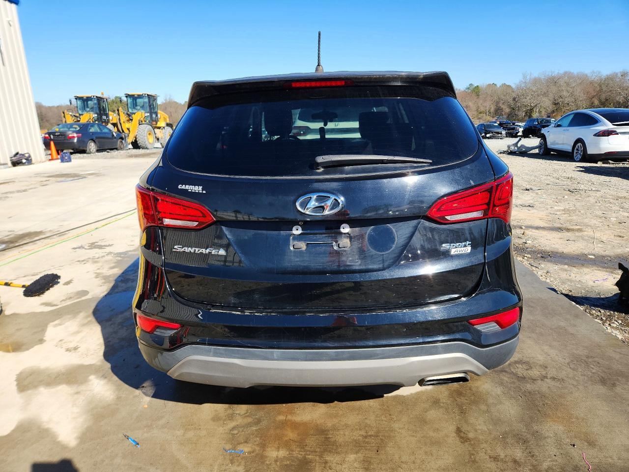 2018 Hyundai Santa Fe Sport 2.4L - Фото 6