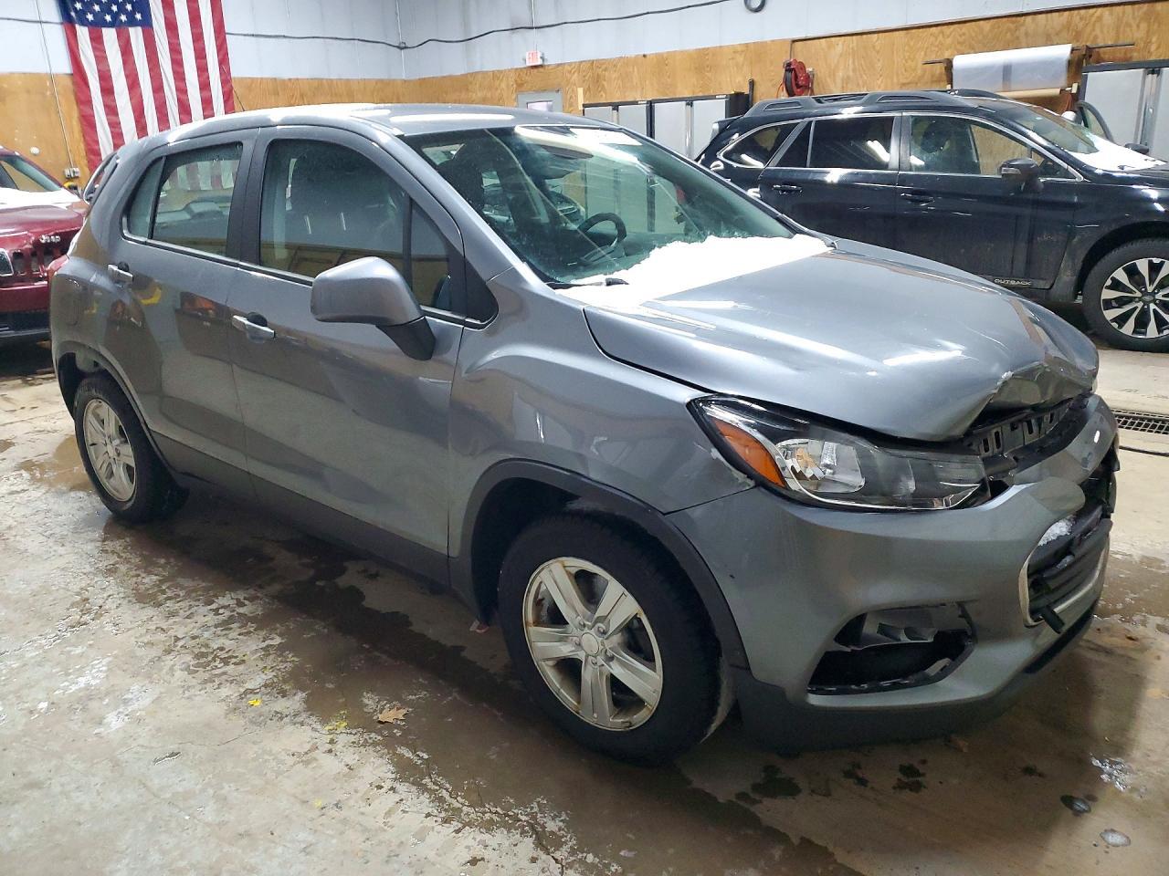 2020 Chevrolet Trax Ls - Фото 4
