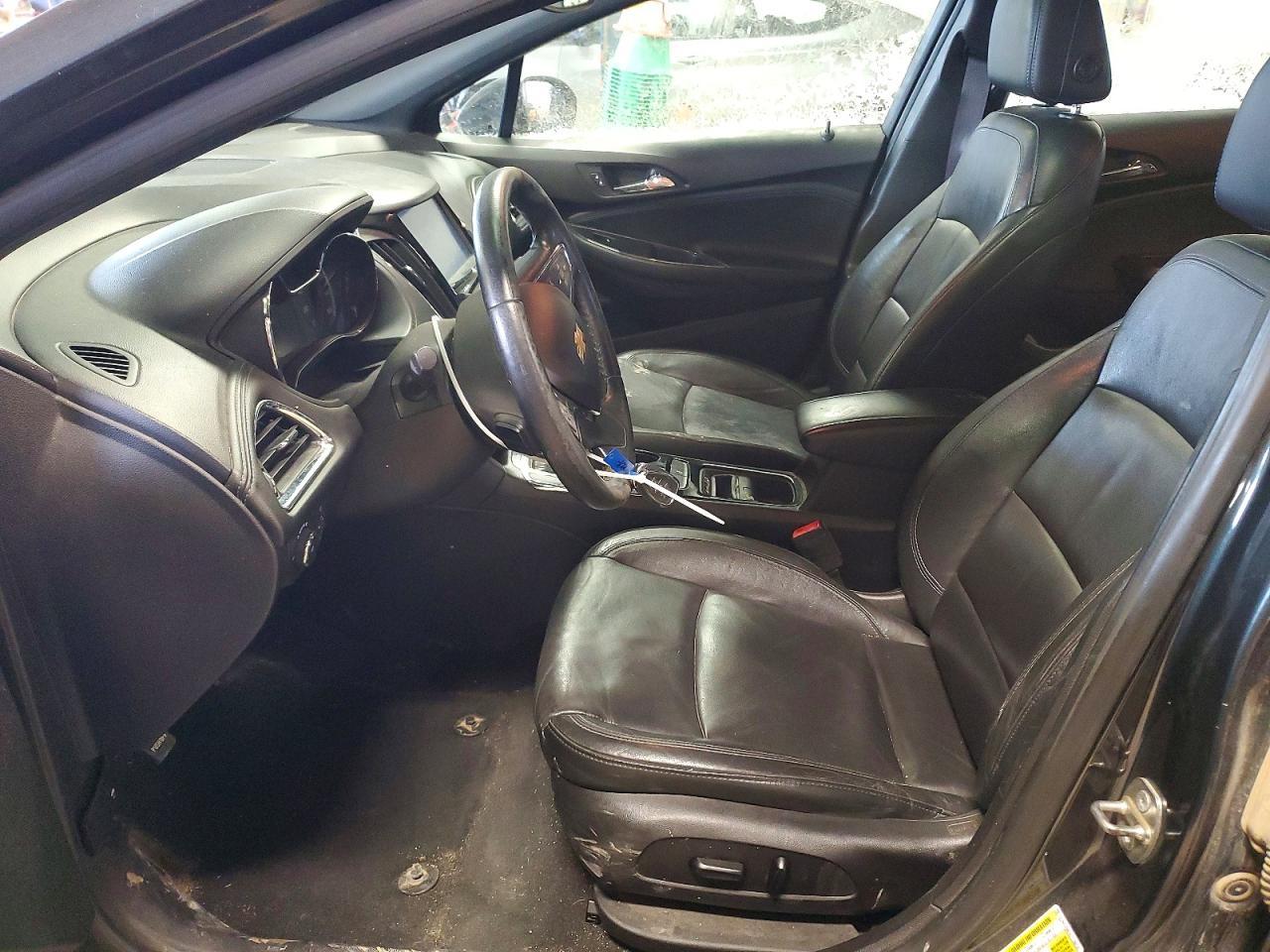 2017 Chevrolet Cruze Premier - Image 7