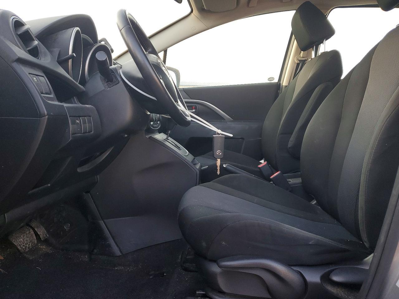 2015 Mazda 5 Touring - Image 7