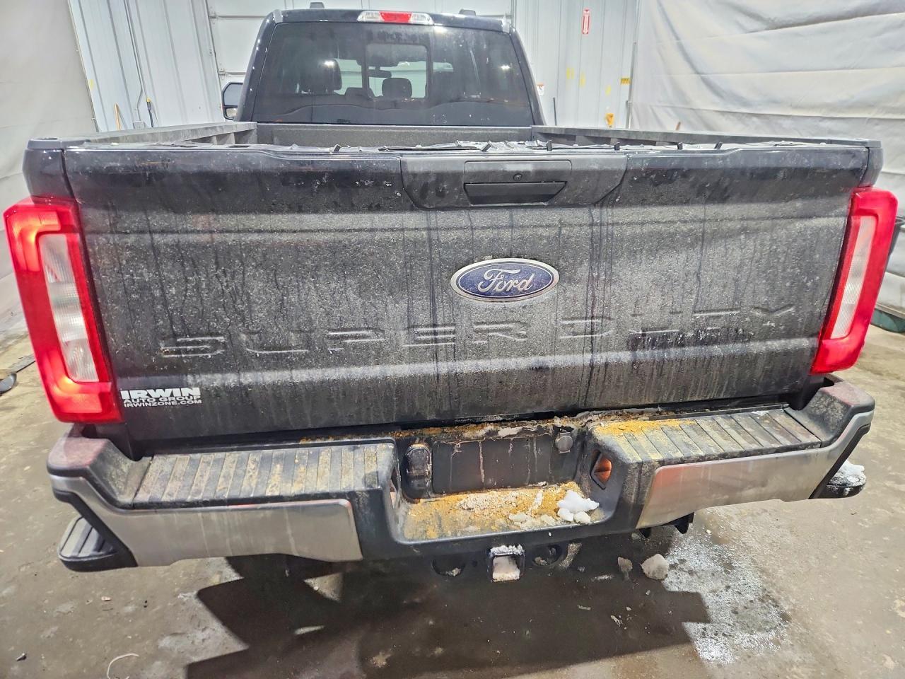 2024 Ford F350 Super Duty - Image 6