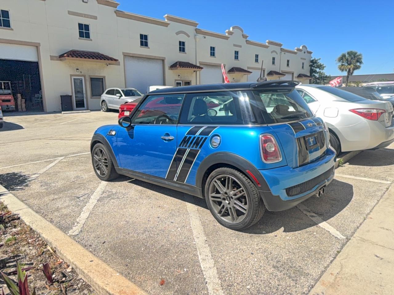 2010 Mini Cooper S - Фото 3