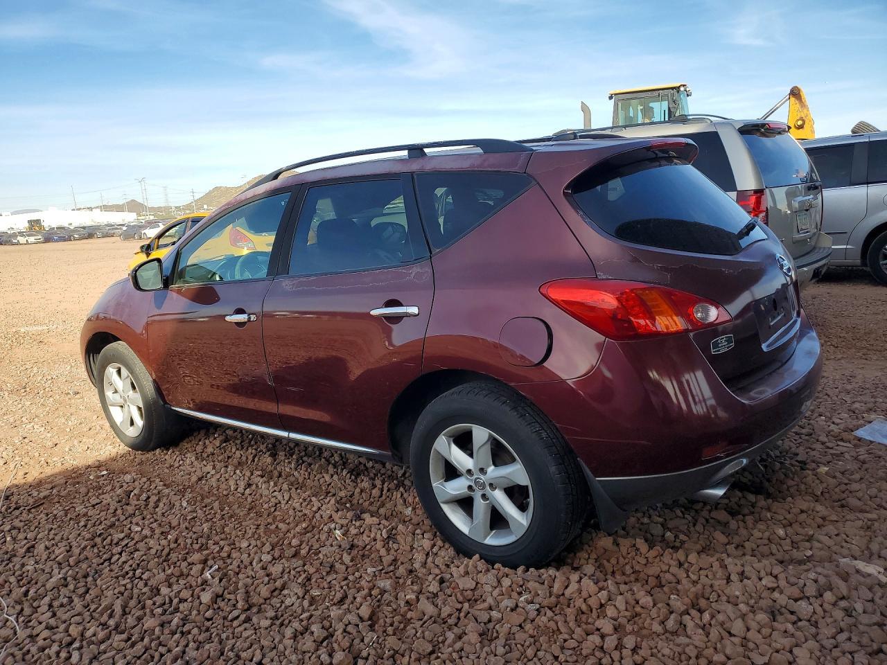 2010 Nissan Murano S - Фото 2